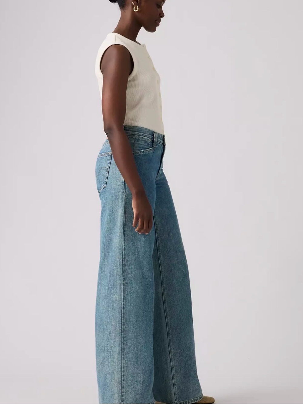 ‘94 baggy wide leg jeans - Picture 2 of 9